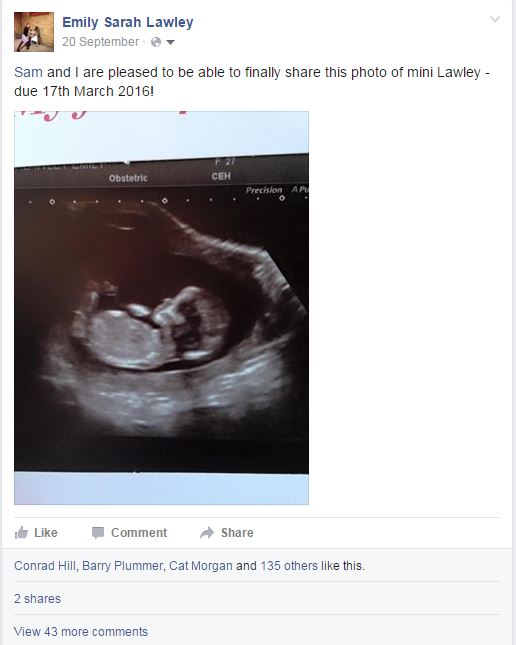 Our Facebook pregnancy announcement